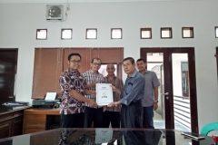 Penyerahan Hasil Audit SMK3 Kepada PT. Niat Karya, Lombok Timur NTB